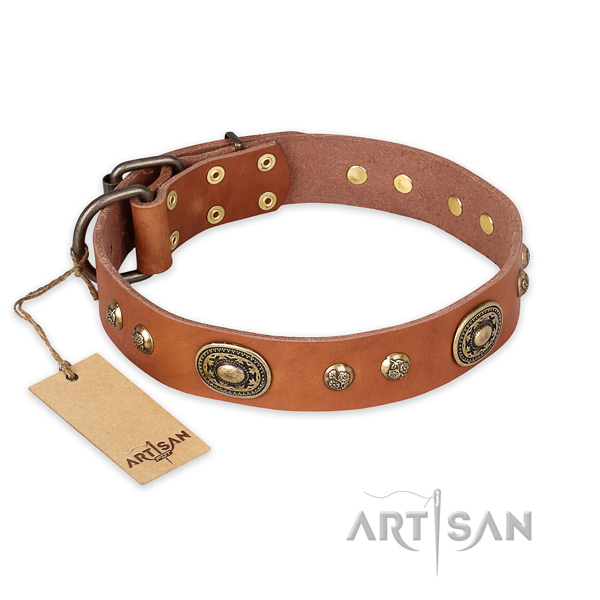 Unusual natural leather dog collar for comfortable wearing